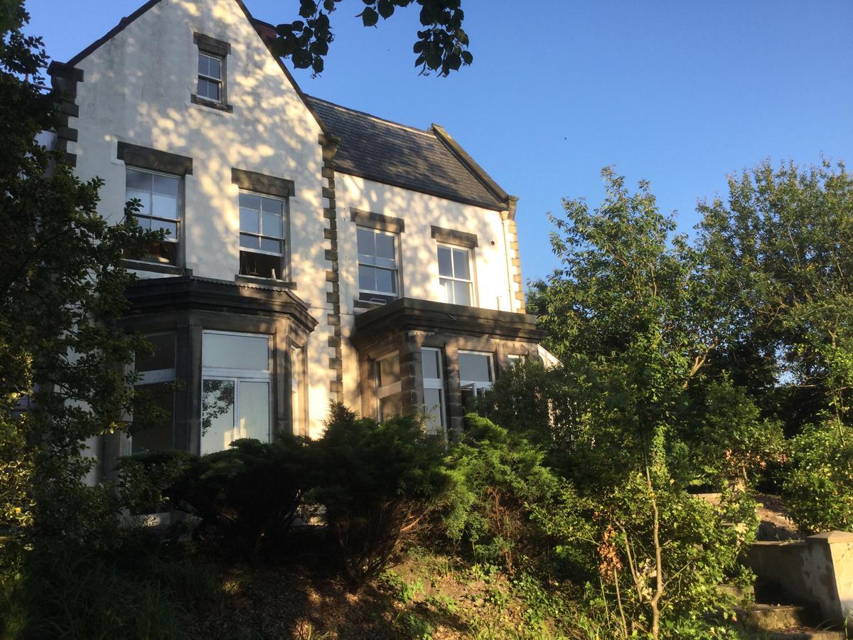 Grosmont House Panzió Kültér fotó